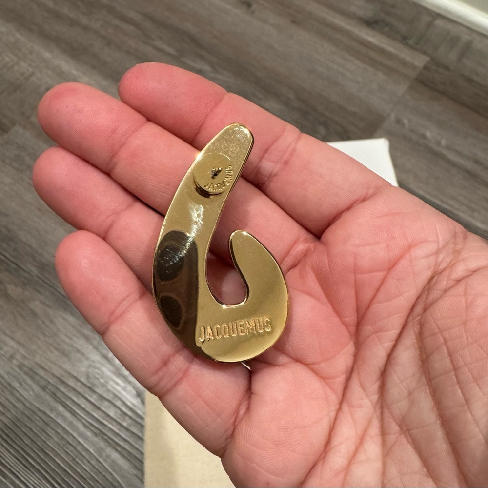 Jacquemus Le Solei Gold Tone And Enamel Earrings - Picture 10 of 16
